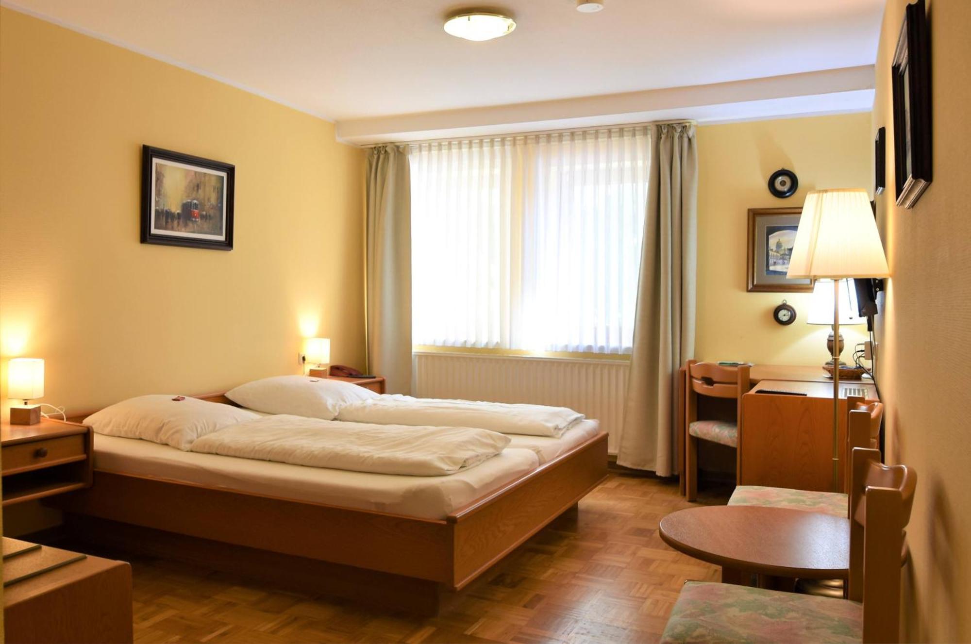 Hotel-Restaurant Zum Goldenen Stern Grossalmerode Экстерьер фото